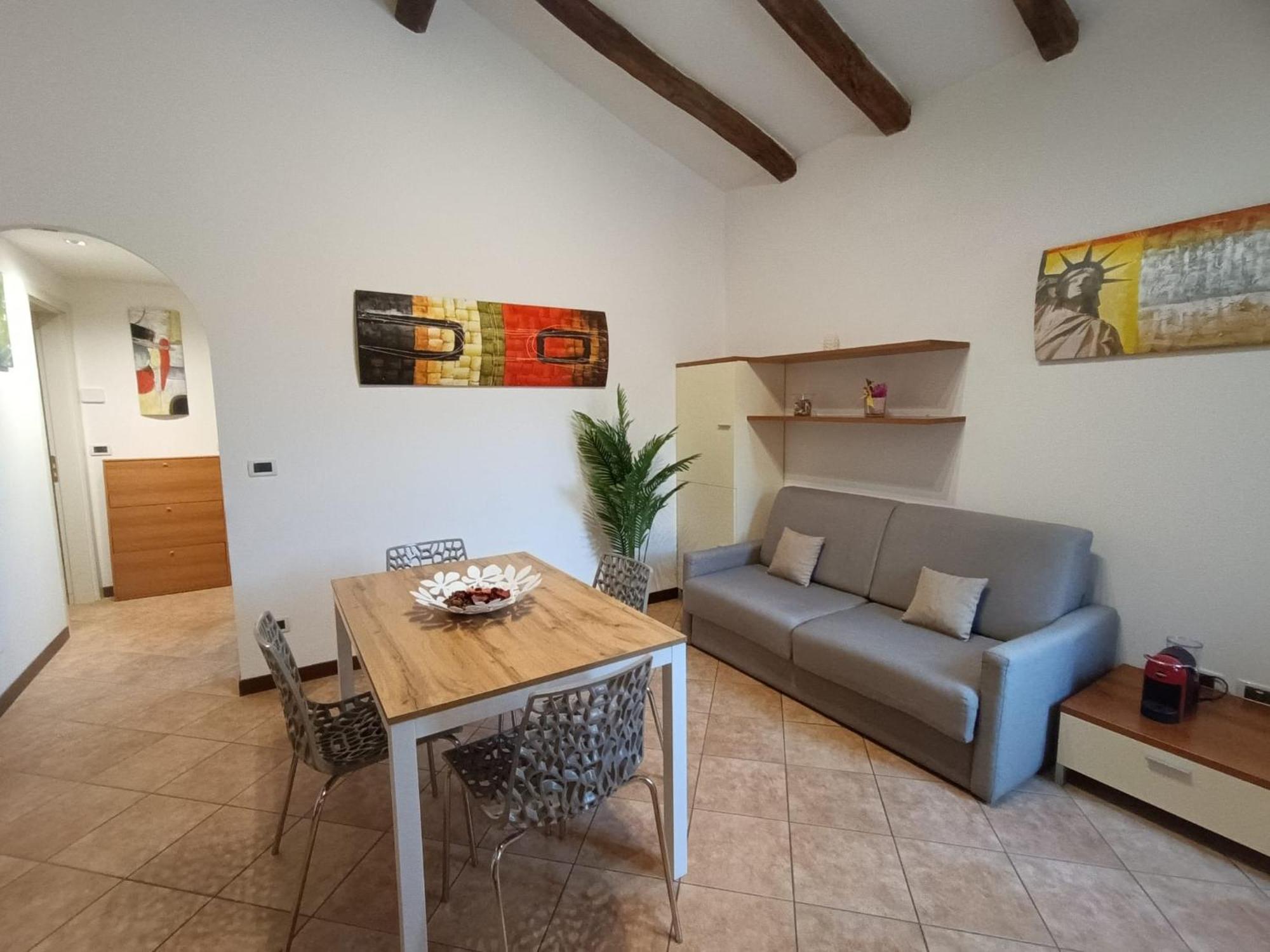 Int 4 - Suite Edoardo By Residence San Luca 博洛尼亚 外观 照片